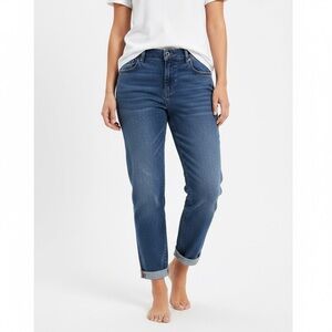 Old Navy Women's Boyfriend Jeans in Blue